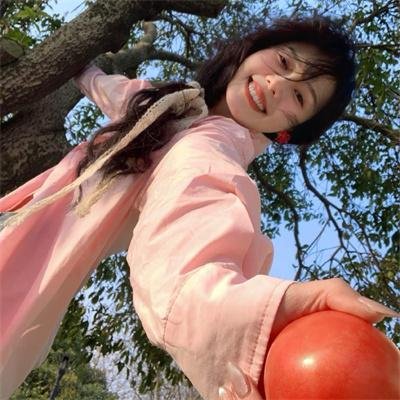 贺先生又在哄他的白月光了